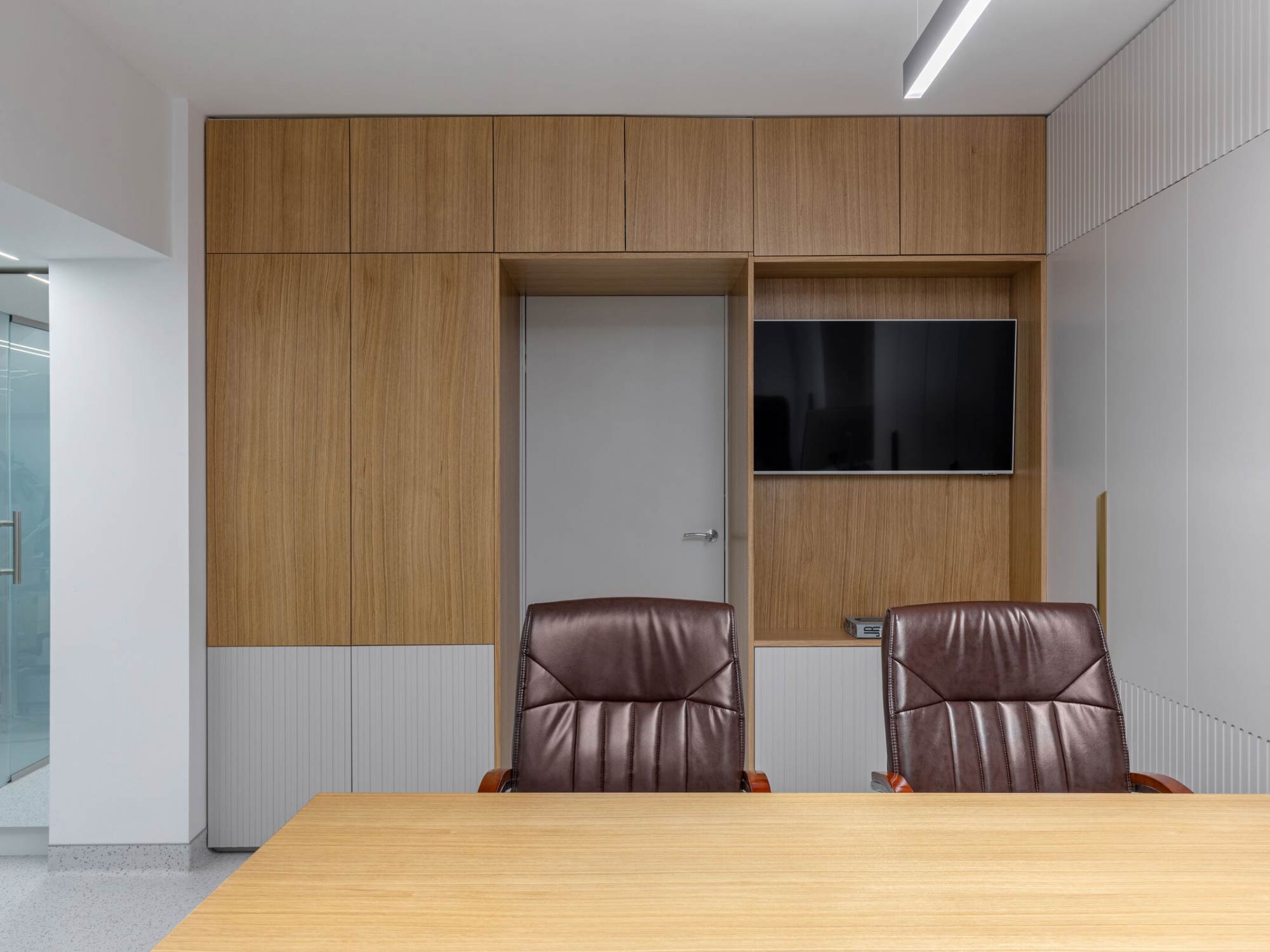 Thiết kế nội thất phòng khám da liễu HA