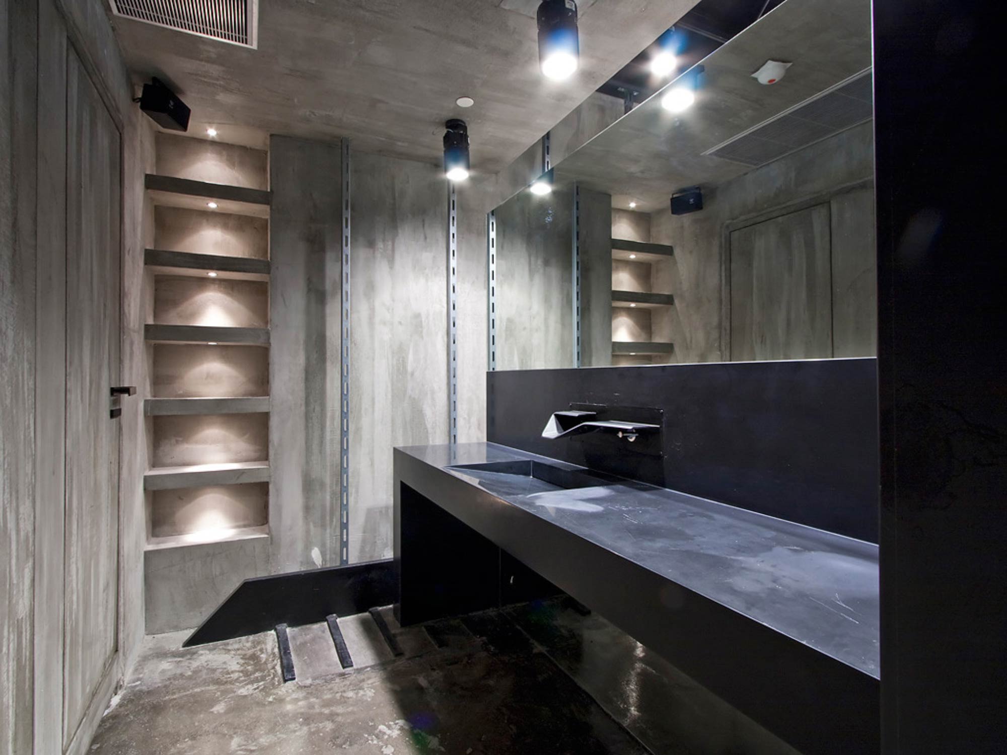 Thiết kế nội thất salon tóc Golden Hall Hair