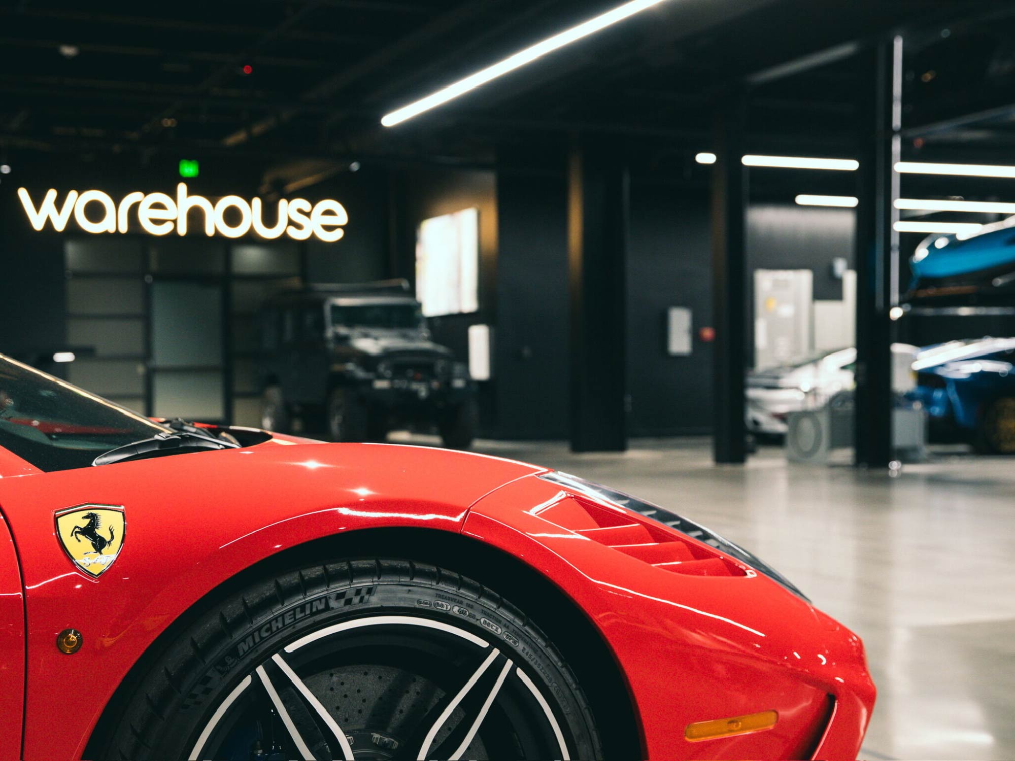 Thiết kế nội thất showroom xe ô tô Warehouse