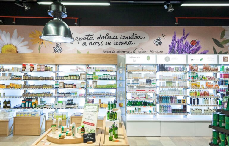 Thiết kế nội thất siêu thị mini Bio&Bio