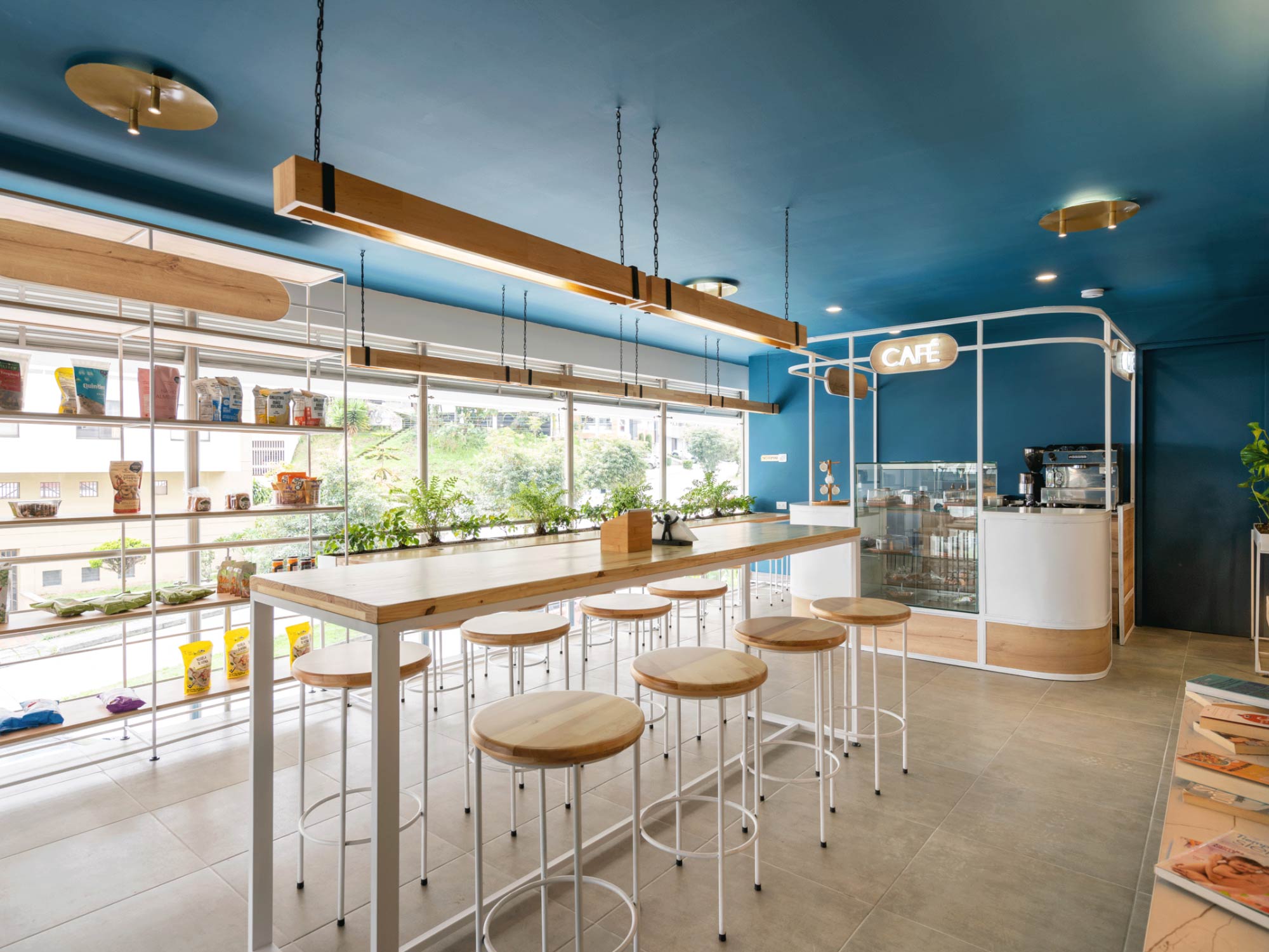 Thiết kế nội thất siêu thị mini Essencional