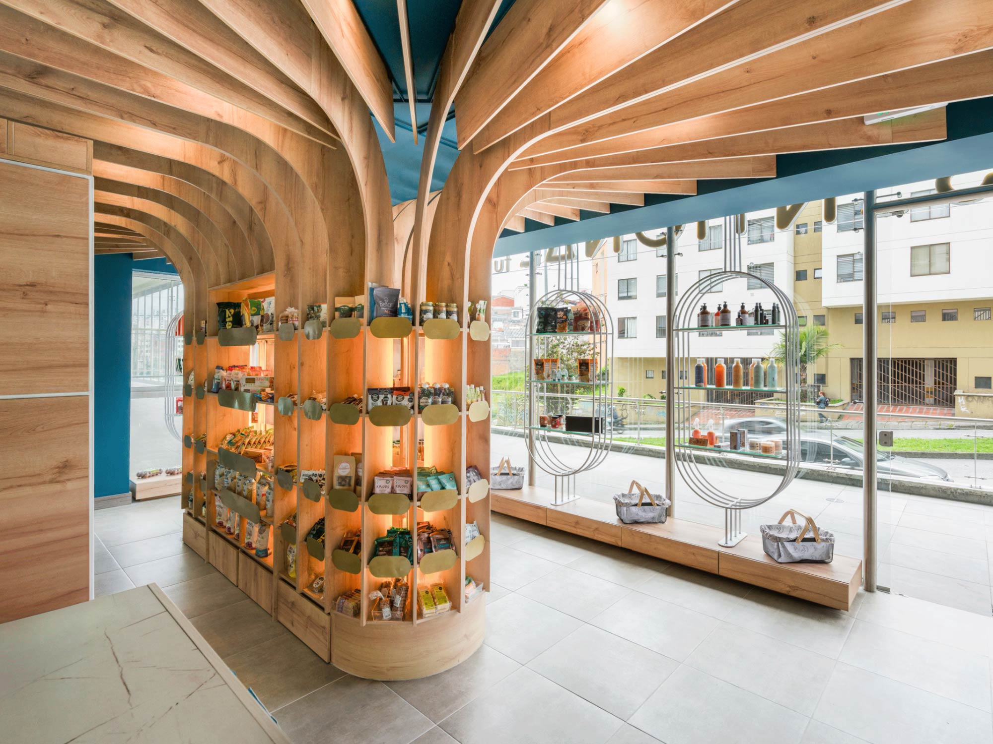 Thiết kế nội thất siêu thị mini Essencional