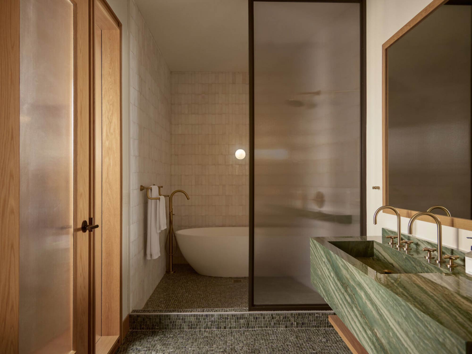 Thiết kế nội thất spa Tributary