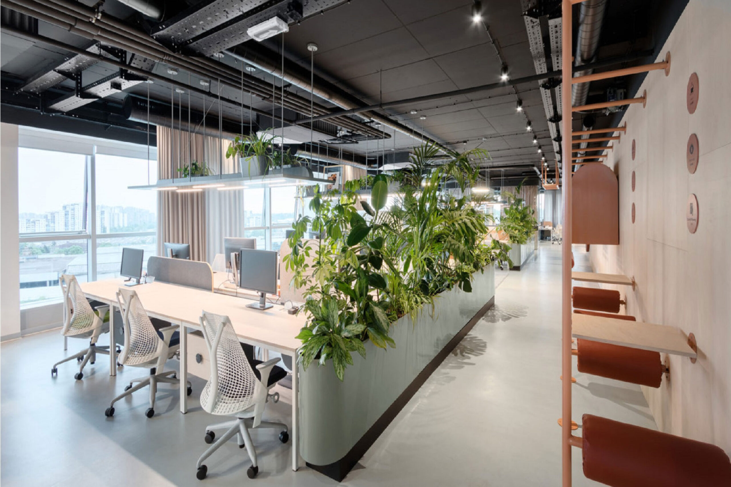 Altivon Office Center